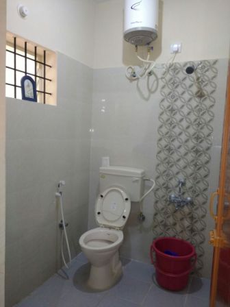 PG in bommanahalli near oxford college of engineering